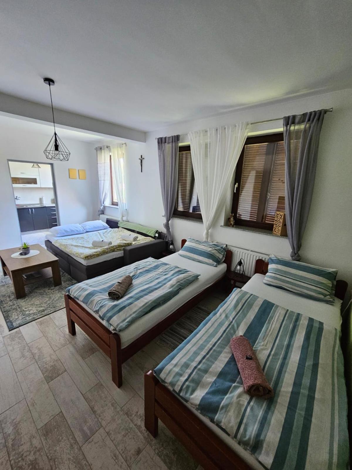 Studio Apartman Dora Újlak Kültér fotó